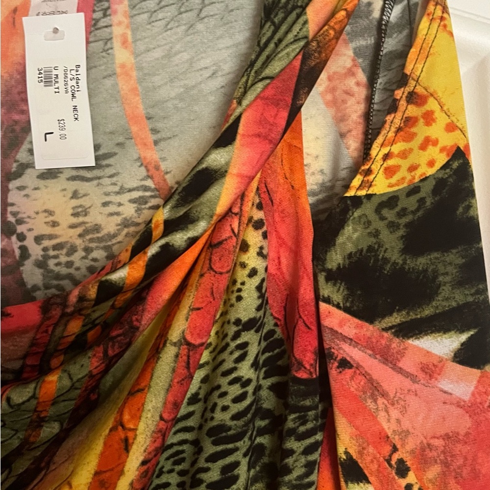 Multicolor Patterned Dress - Picture 3 of 4